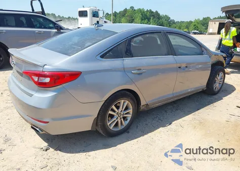 2017 Hyundai Sonata Se z USA, uszkodzony, nr VIN 5NPE24AF1HH568279
